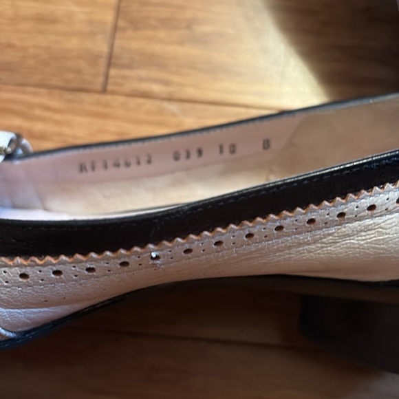 Salvatore Ferragamo Elegant Black and White Women's Shoes - size 10 - Picture 4 of 8